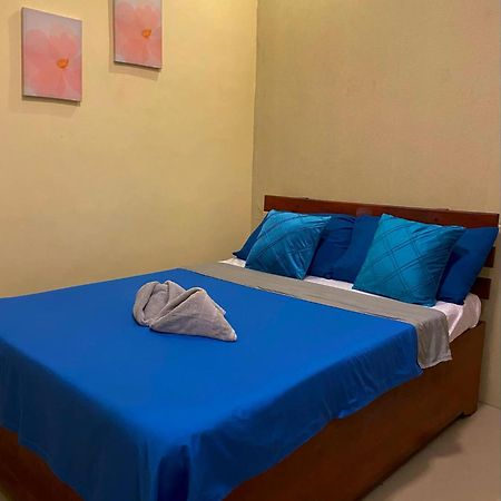 Aj Travellers Inn - Annex Manoc-Manoc Εξωτερικό φωτογραφία